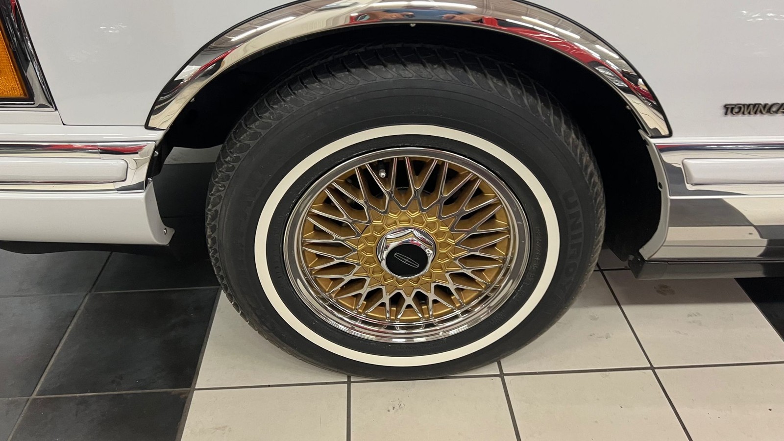 Lincoln-Town-Car-1992-Signature-President-27