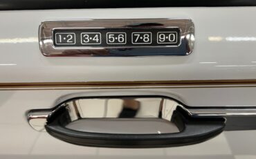 Lincoln-Town-Car-1992-Signature-President-29
