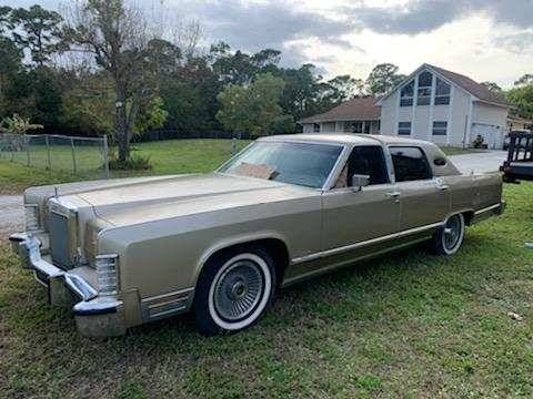 Lincoln-Town-car-1979-5