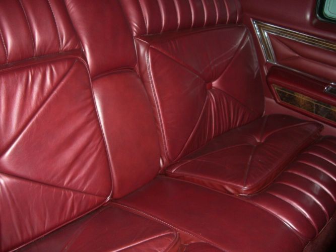 Lincoln-Town-car-1979-Red-Red-Leather-4