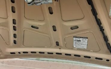 Lincoln-Town-car-1984-6