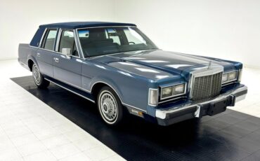 Lincoln-Town-car-1987-Glacier-Blue-Shadow-Blue-15