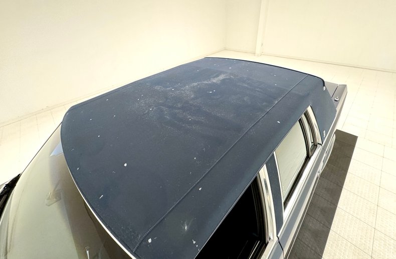 Lincoln-Town-car-1987-Glacier-Blue-Shadow-Blue-22