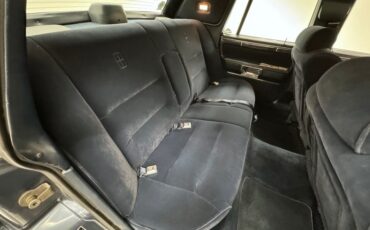 Lincoln-Town-car-1987-Glacier-Blue-Shadow-Blue-6