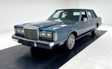 Lincoln-Town-car-1987-Glacier-Blue-Shadow-Blue-7