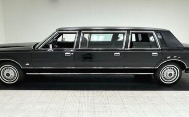 Lincoln-Town-car-1988-Black-Blue-1