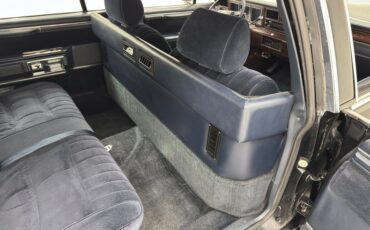 Lincoln-Town-car-1988-Black-Blue-13