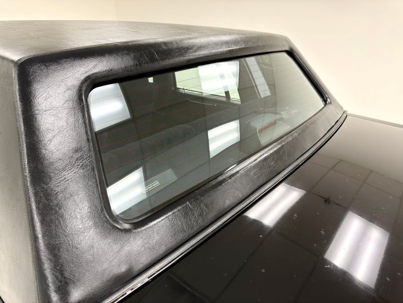 Lincoln-Town-car-1988-Black-Blue-27