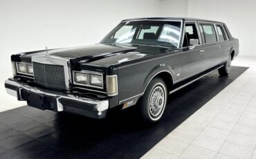 Lincoln-Town-car-1988-Black-Blue