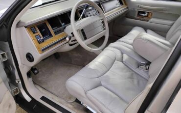 Lincoln-Town-car-1991-Silver-11