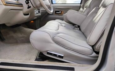 Lincoln-Town-car-1991-Silver-19