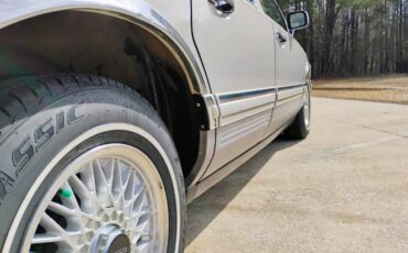 Lincoln-Town-car-1991-Silver-20