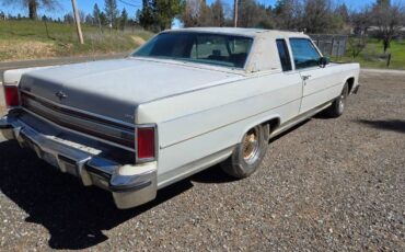 Lincoln-Town-coupe-1979-Gray-5