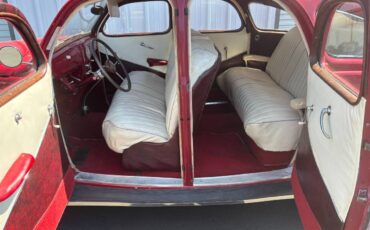 Lincoln-Zephyr-1937-red-6