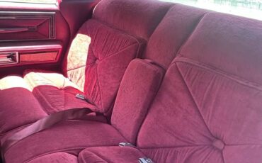 Lincoln-continental-1976-white-4