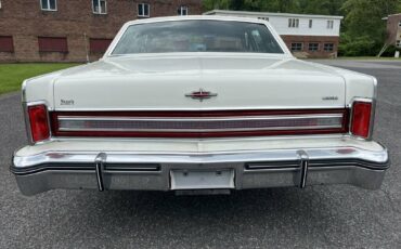 Lincoln-continental-1976-white-6