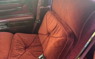 Lincoln-continental-1976-white-8