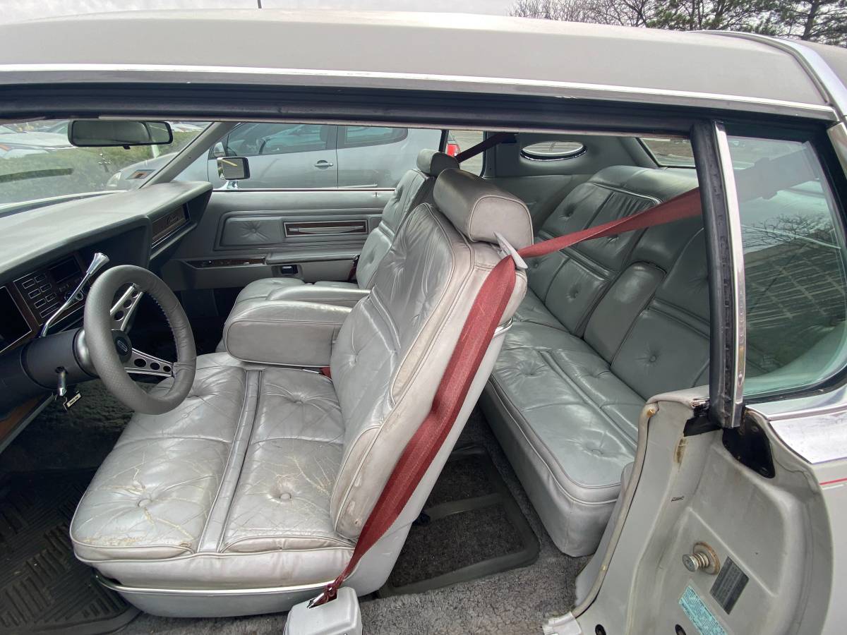 Lincoln-iv-1976-2