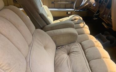 Lincoln-mark-four-1975-custom-7