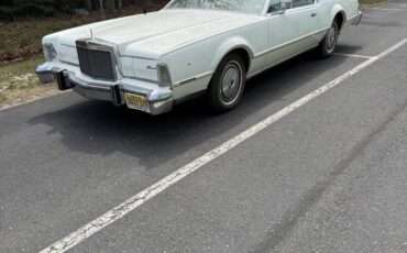 Lincoln-mark-iv-1976-white-2