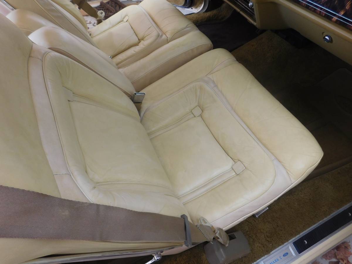 Lincoln-mark-v-1978-15