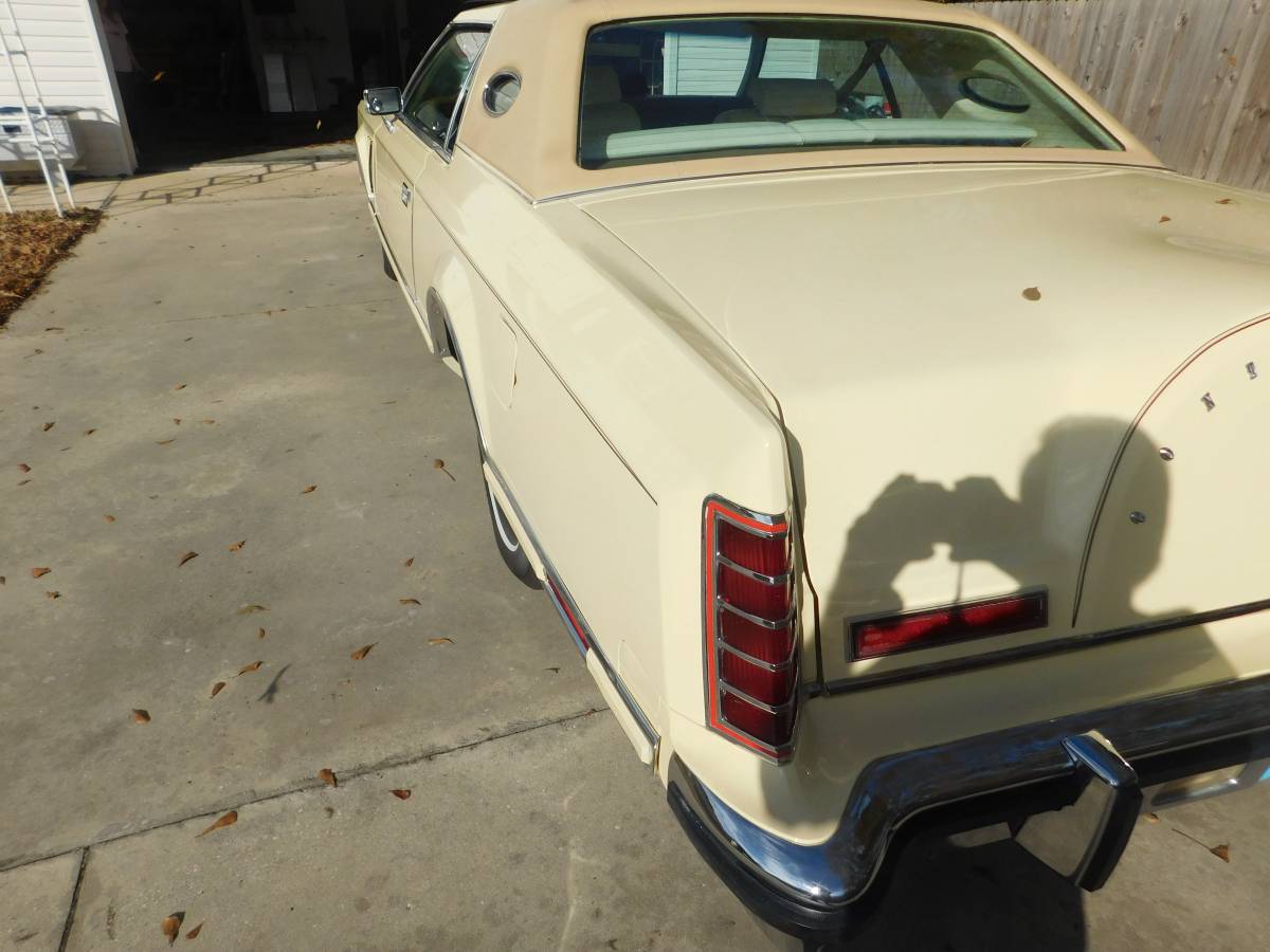 Lincoln-mark-v-1978-18
