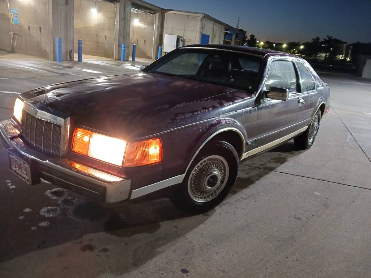 Lincoln-mark-viii-1989