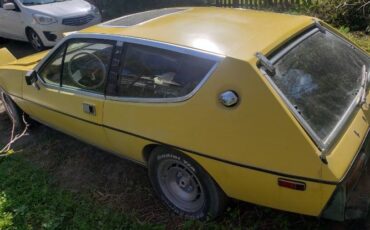 Lotus-Elite-1976-Yellow-Leather-10