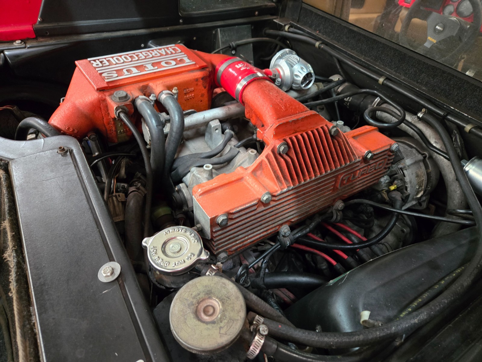 Lotus-Esprit-1990-Coupe-10