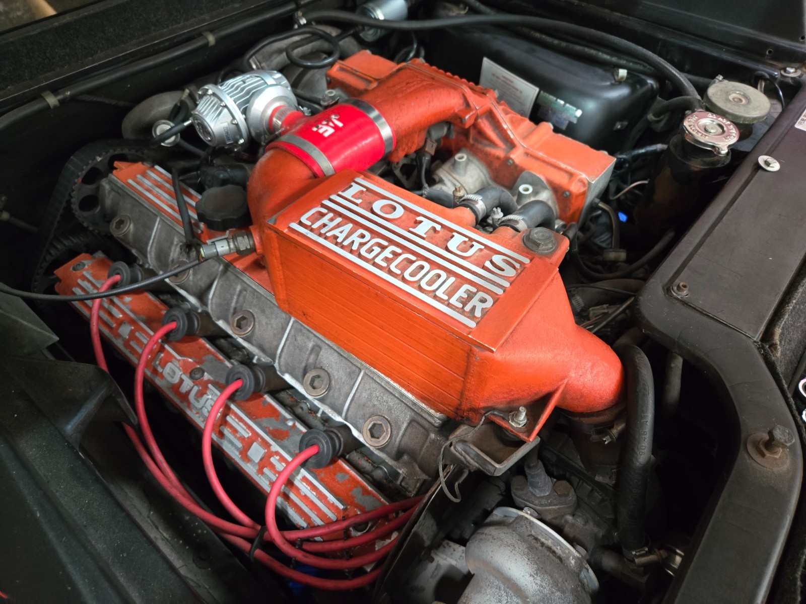 Lotus-Esprit-1990-Coupe-9