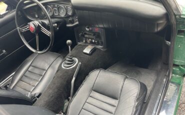 MG-CGT-1969-Coupe-15