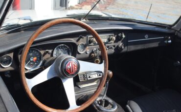 MG-MGB-1963-Convertible-14