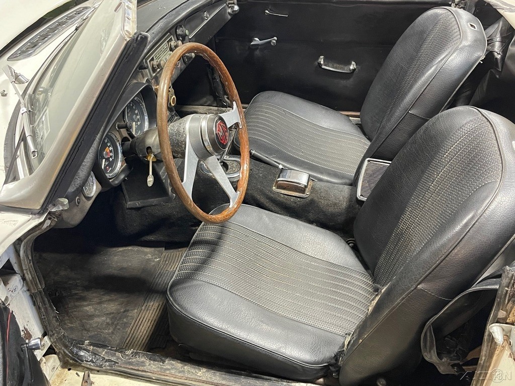 MG-MGB-1963-Convertible-15