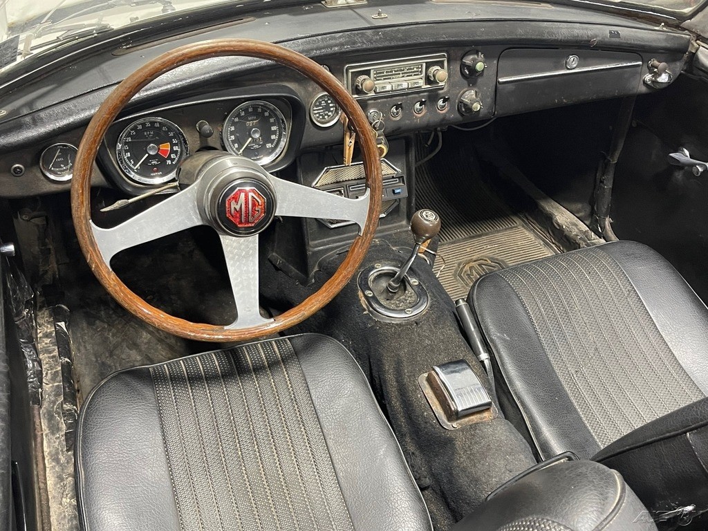 MG-MGB-1963-Convertible-16
