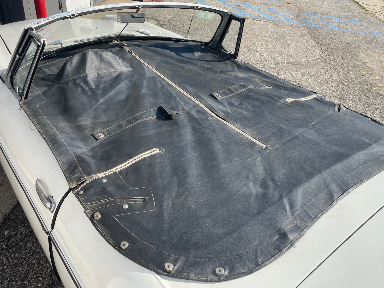 MG-MGB-1963-Convertible-22