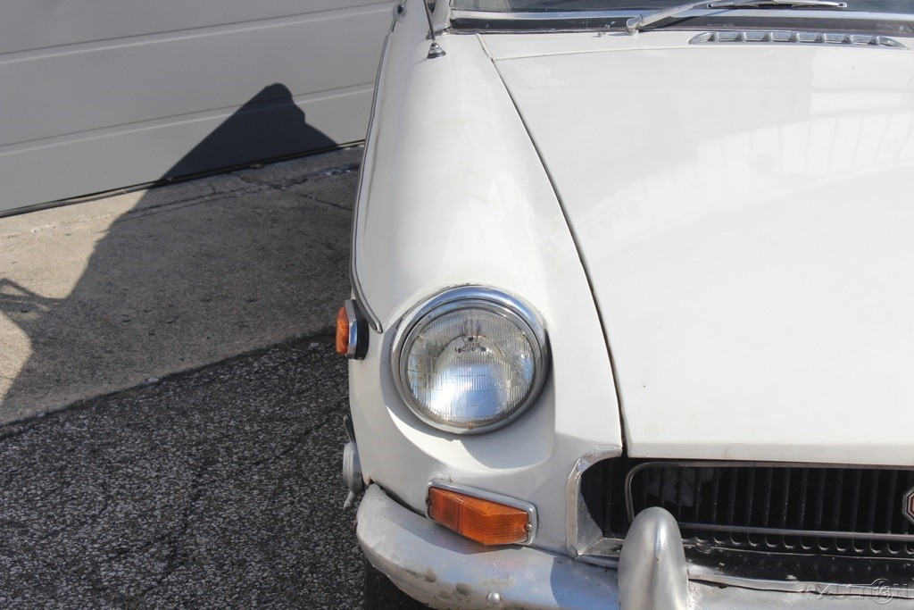 MG-MGB-1963-Convertible-8