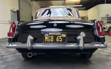 MG-MGB-1965-Convertible-10