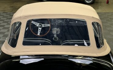 MG-MGB-1965-Convertible-11
