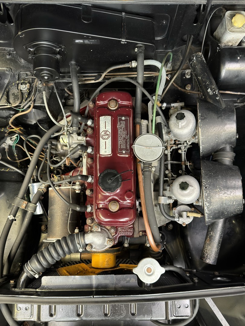 MG-MGB-1965-Convertible-21