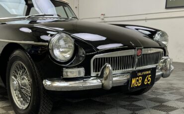 MG-MGB-1965-Convertible-5