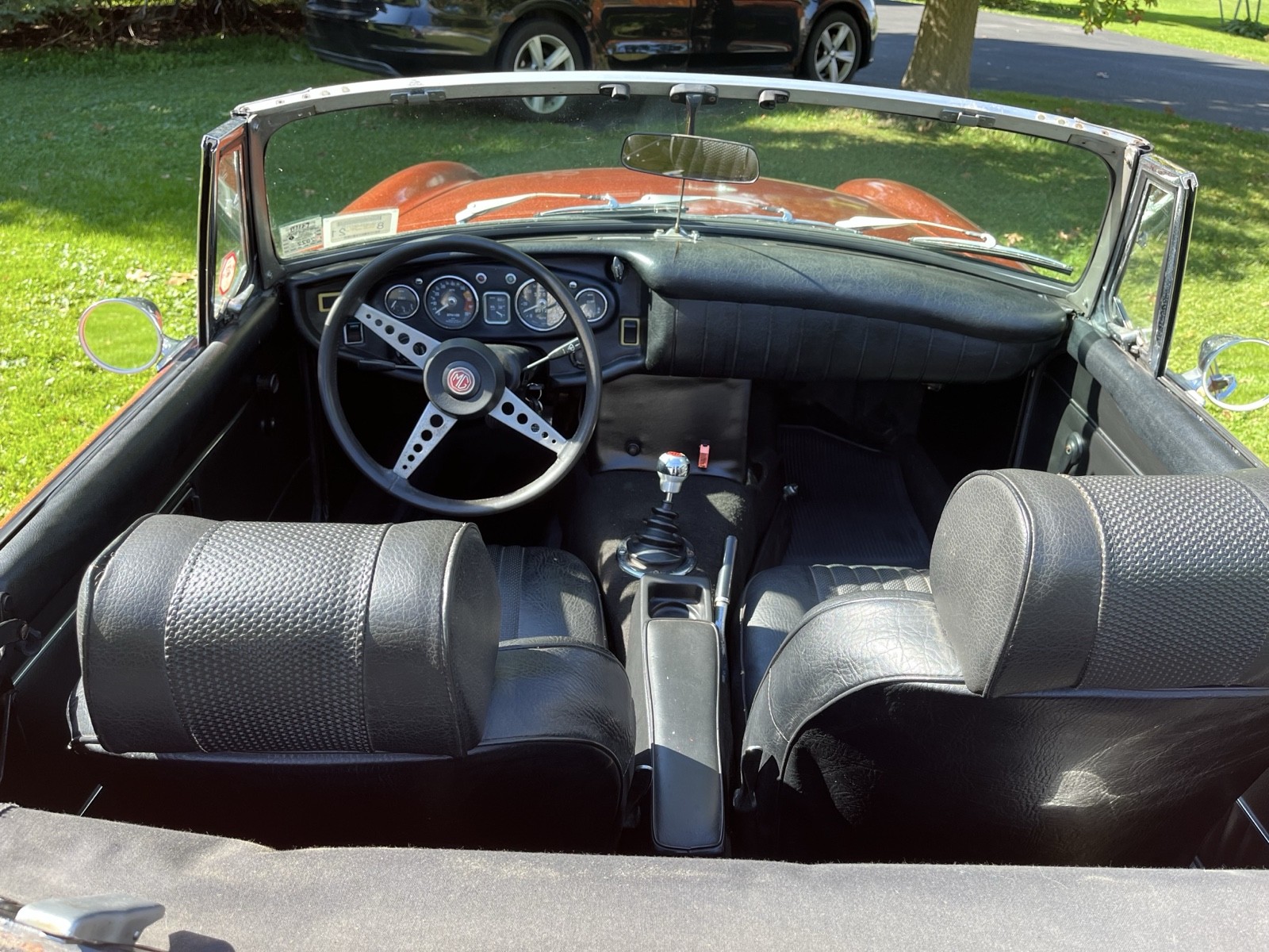 MG-MGB-1970-25