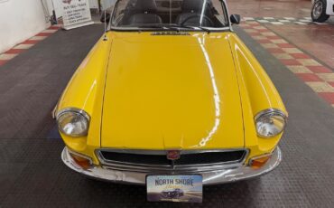 MG-MGB-1974-2-door-convo-10