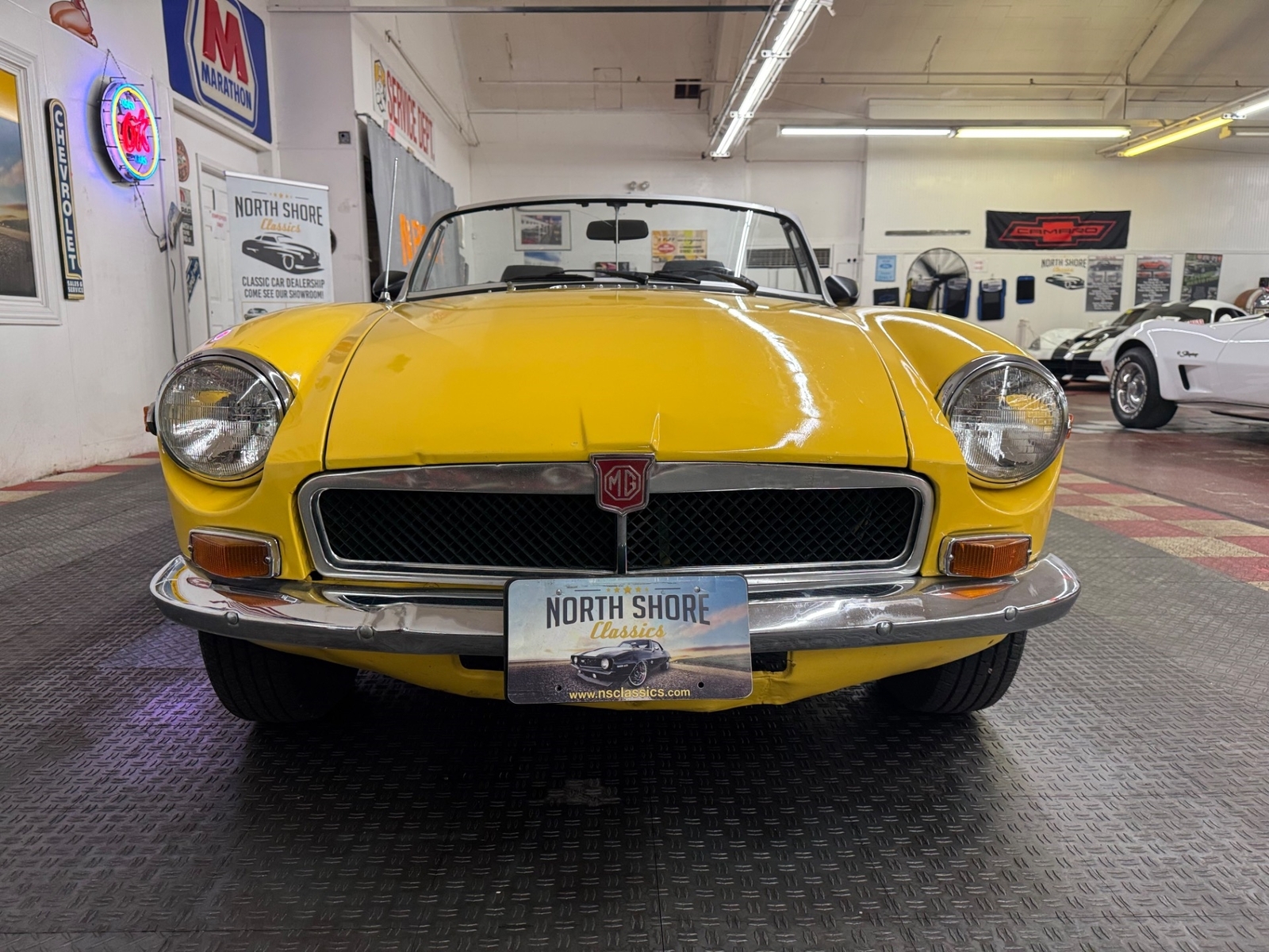 MG-MGB-1974-2-door-convo-11
