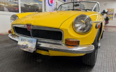 MG-MGB-1974-2-door-convo-13