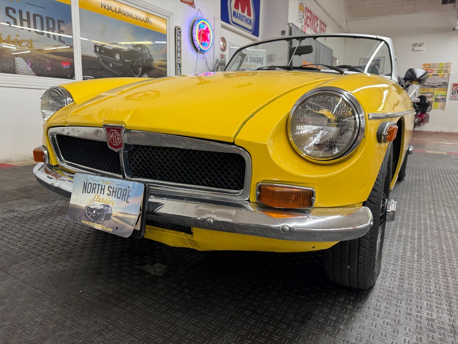 MG-MGB-1974-2-door-convo-13