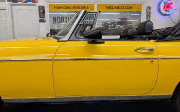 MG-MGB-1974-2-door-convo-20