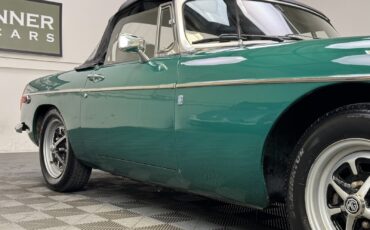 MG-MGB-1974-Convertible-6