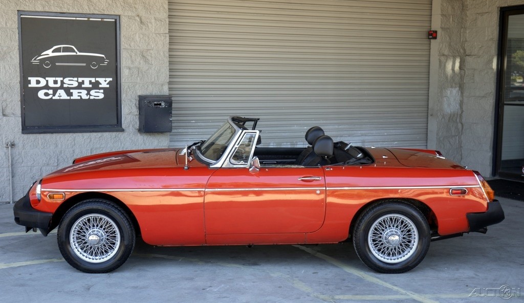 MG-MGB-1975-Convertible-1