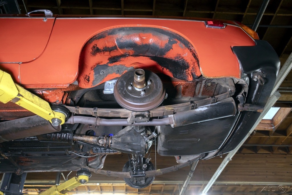 MG-MGB-1975-Convertible-19