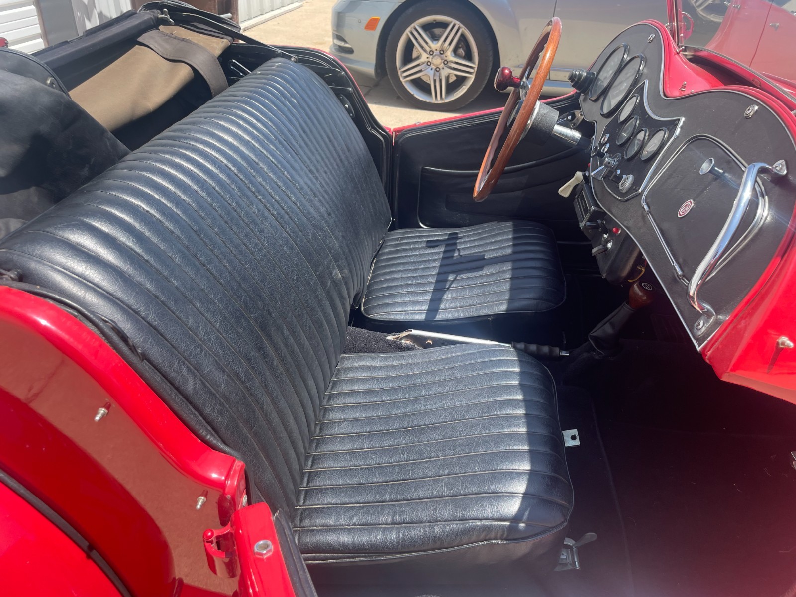 MG-T-Series-1951-18